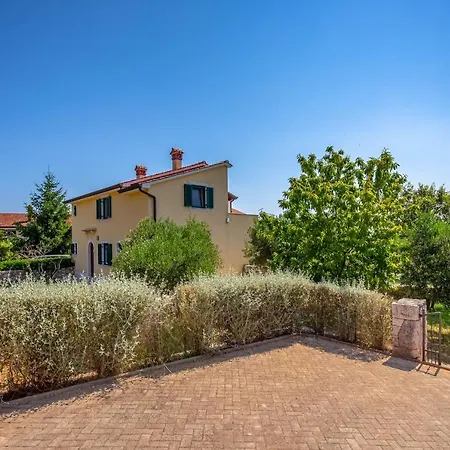 Holiday home Rea *